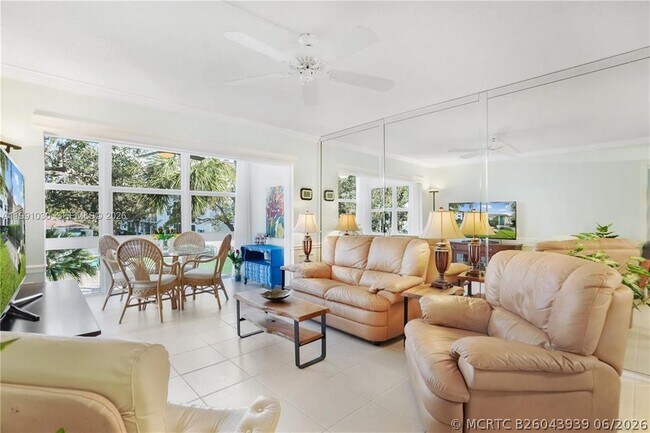 Building Photo - 1501 S Ocean Blvd