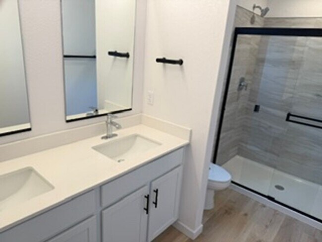Building Photo - Stunning New Build Townhome in Denver 3 Bed 2.5 Bath 1,514 Sq. Ft. $500 MOVE IN SPECIAL