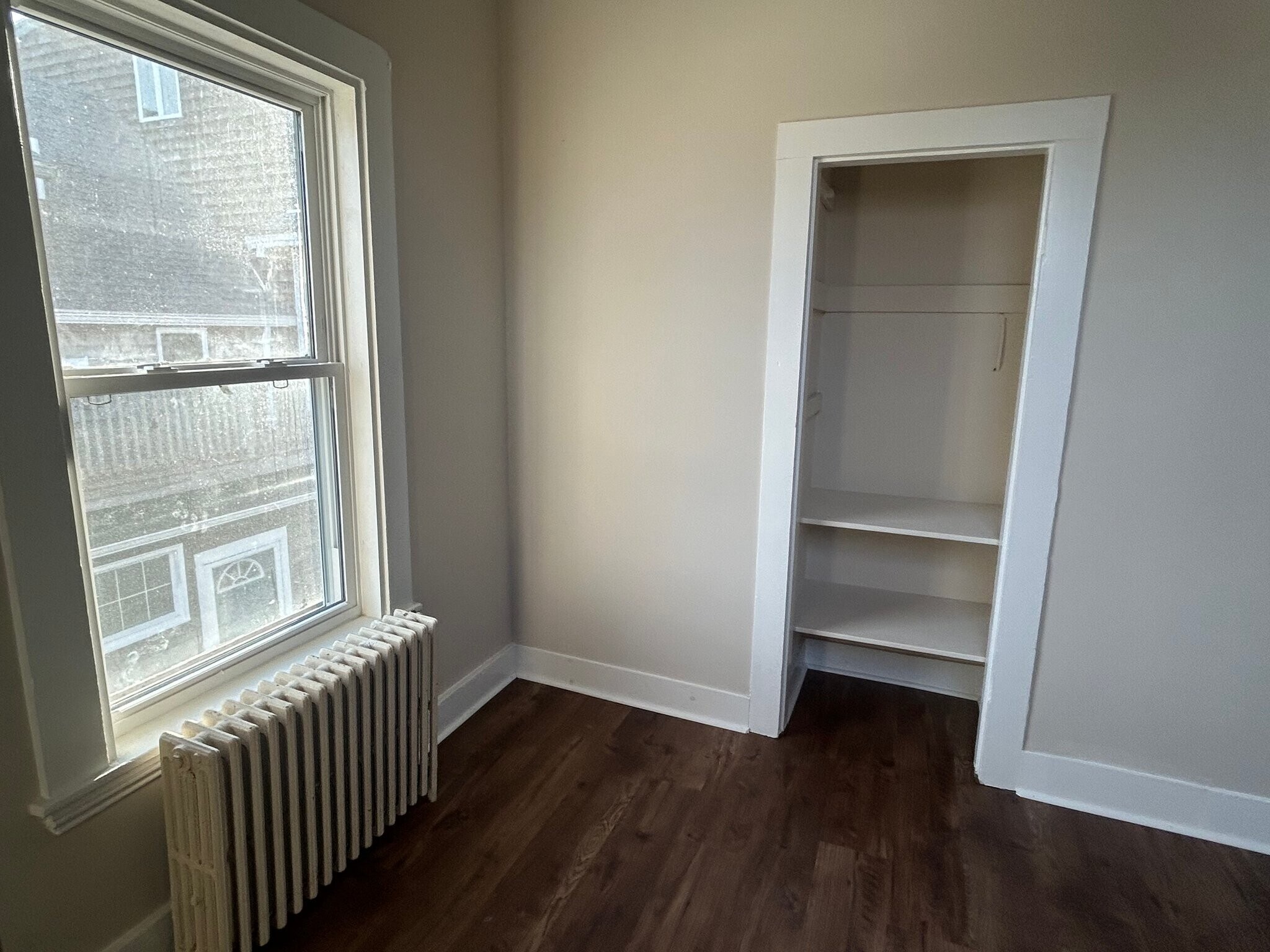 Building Photo - 68 Perkins St