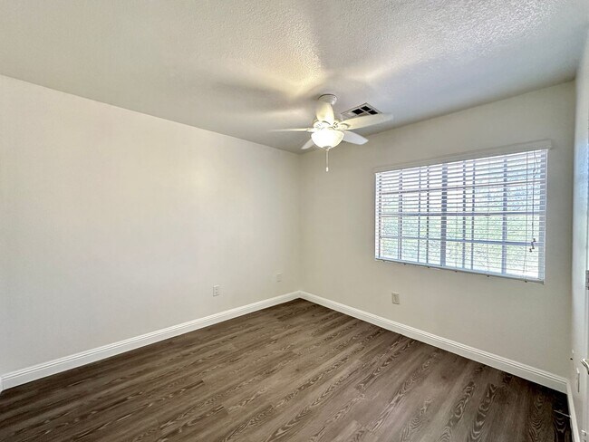 Building Photo - Aspen Meadows