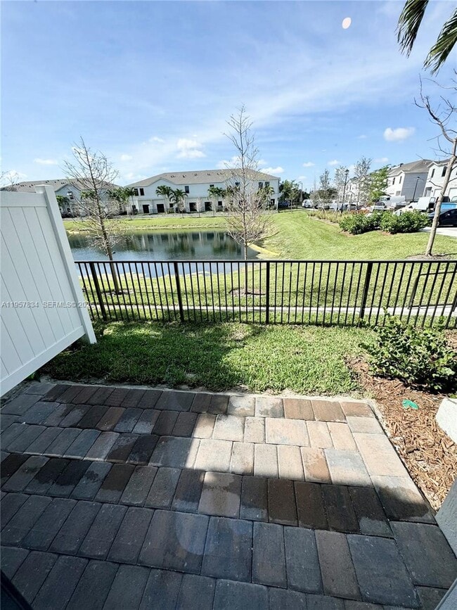 Building Photo - 891 NW 3rd Terrace