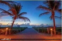 Building Photo - 325 Ocean Dr