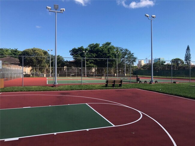 Building Photo - 7720 Camino Real