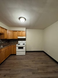 Building Photo - 291 Wainwright St