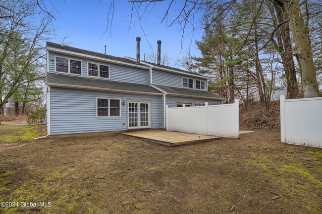 Building Photo - 3 Terry Ct