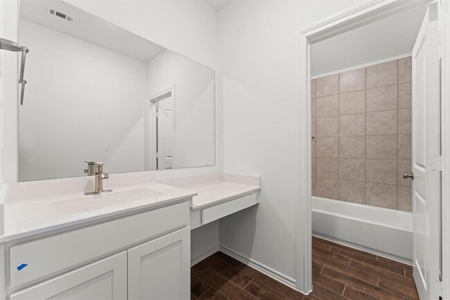 Building Photo - 14377 Cedar Shadow Dr