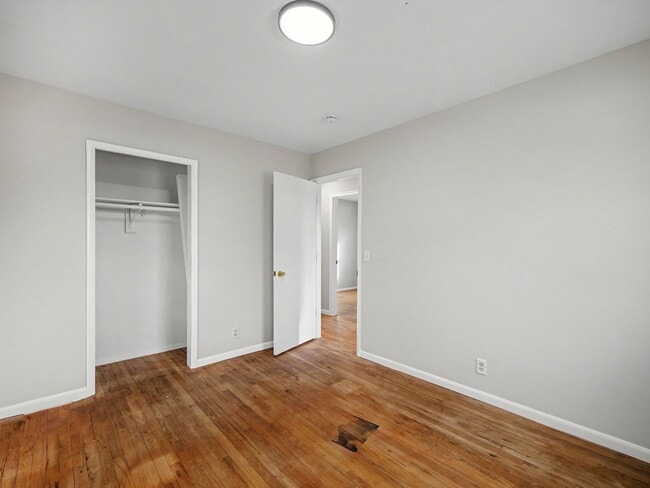 Building Photo - Bellevue 3 bedroom house for rent