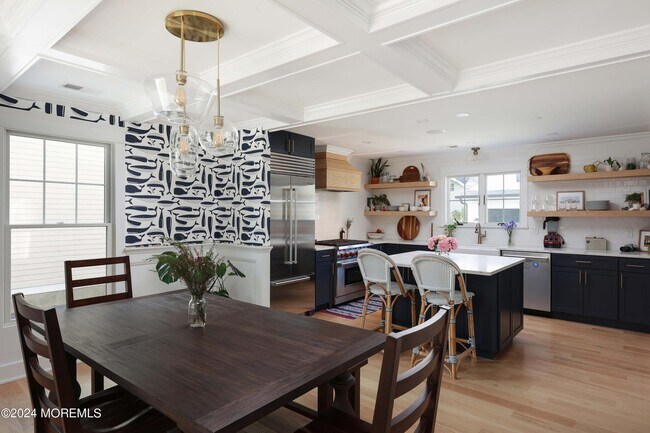 Building Photo - 408 Central Ave