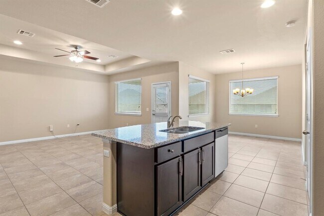 Building Photo - 16436 Vescovo Ln