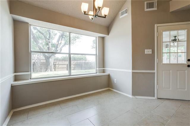 Building Photo - 811 Fall Dr