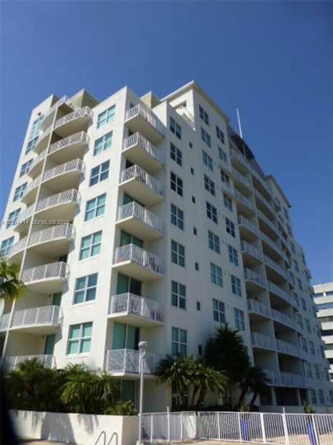 Building Photo - 3180 SW 22nd Terrace
