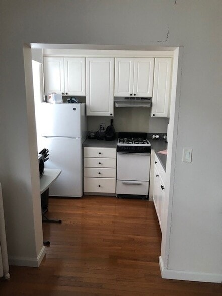 Building Photo - 18 Haviland St