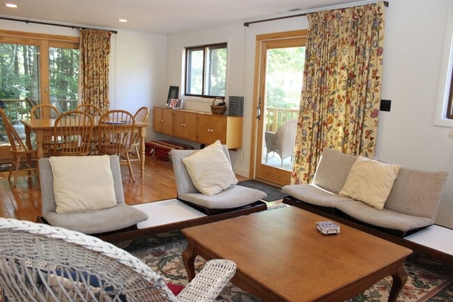 Building Photo - **WINTER RENTAL** Adorable Meredith Chalet...