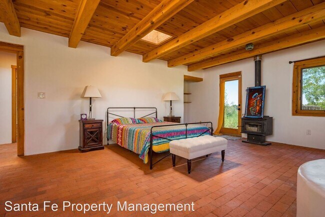 Building Photo - 4 br, 2 bath House - 5 Casa Del Oro Loop