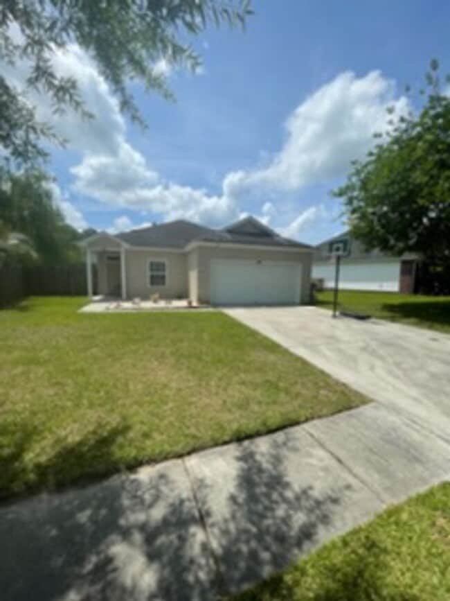 Building Photo - Now Available in the Mainstreet Community