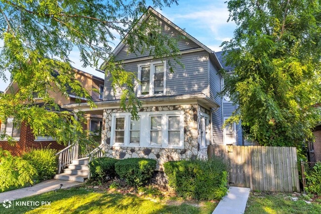 Primary Photo - 8617 S Lowe Ave