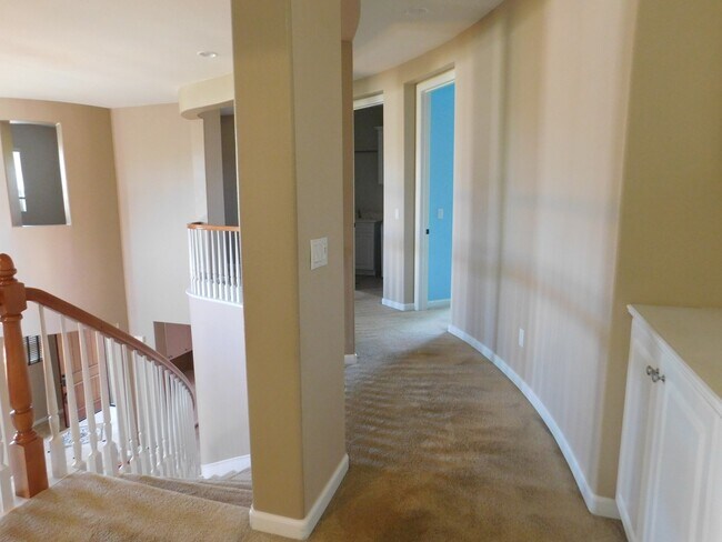 Building Photo - San Marcos 5Br Executive House Avail $6690 TEXT 858-774-1574