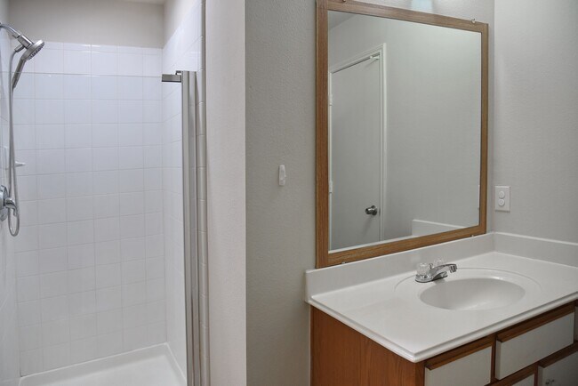 Building Photo - 1106 Mossy Branch St