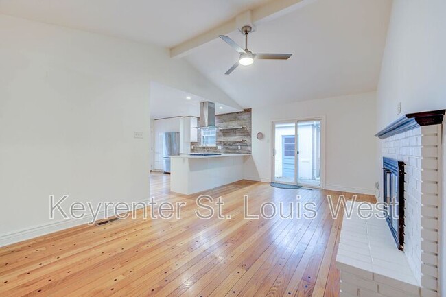 Building Photo - 10602 Tioga Ct