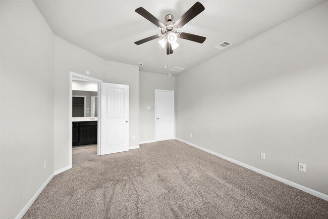 Building Photo - 18338 Raven Rock Ln
