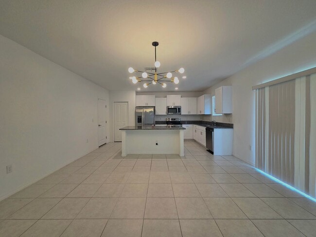Building Photo - 2787 Red Egret Dr