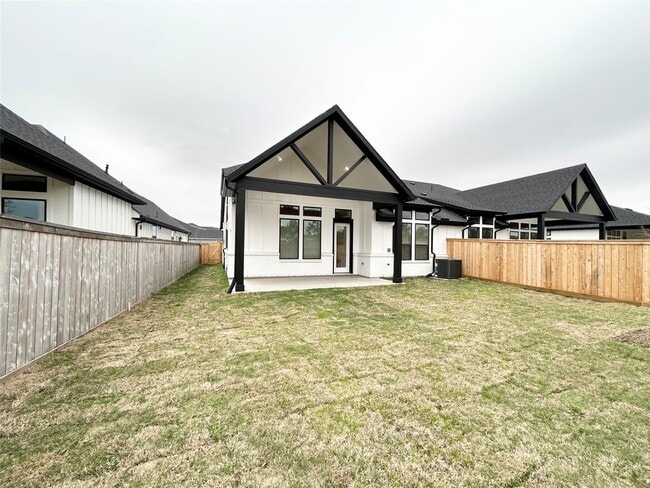 Building Photo - 15310 Spanish Ranchos Wy