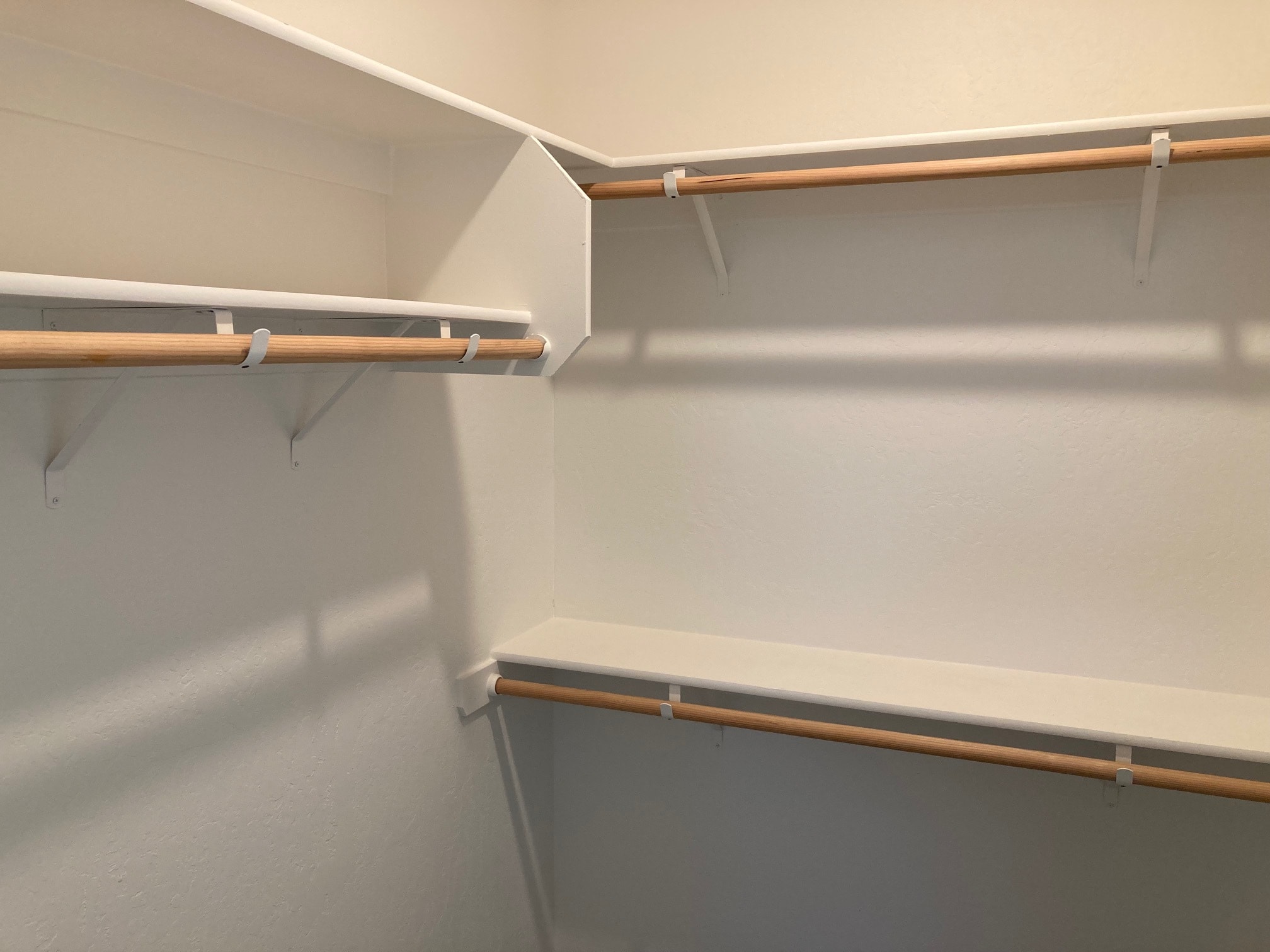 Walk in master closet - 3928 S Burke St