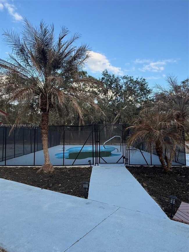 Building Photo - 3709 Grand Concourse