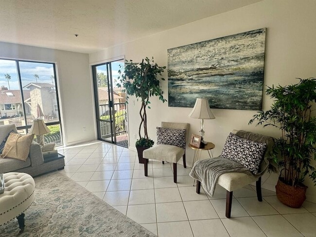 Building Photo - 8263 Camino Del Oro