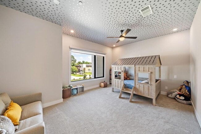 Building Photo - 467 Gingham Dr
