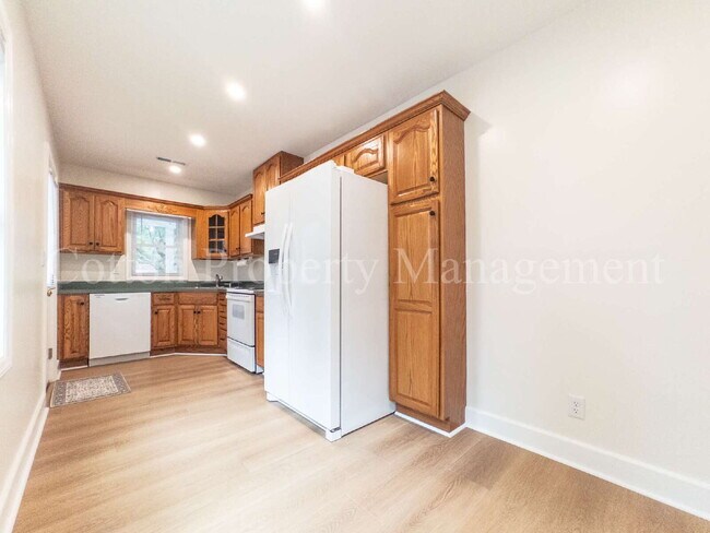 Building Photo - 4204 Wrightsville Ave