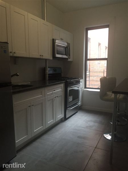 Building Photo - 1198 Ocean Ave