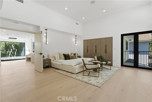 Building Photo - 2638 Zorada Dr