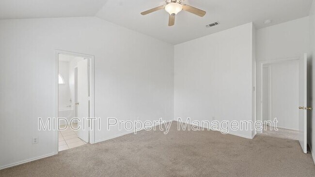 Building Photo - 137 Jerry Lees Trail