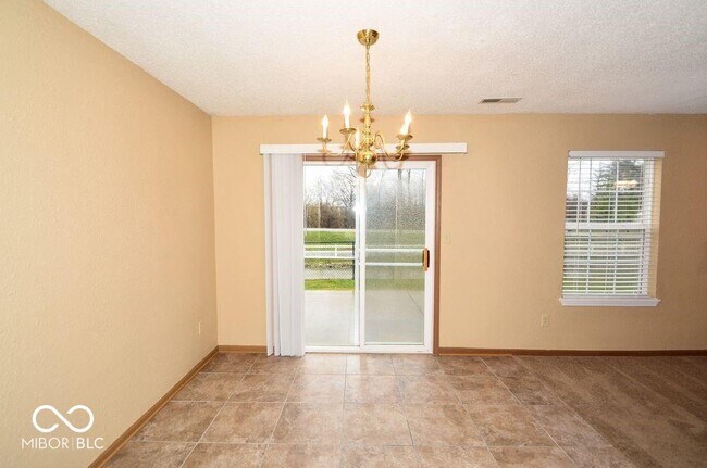 Building Photo - 10325 Liverpool Way