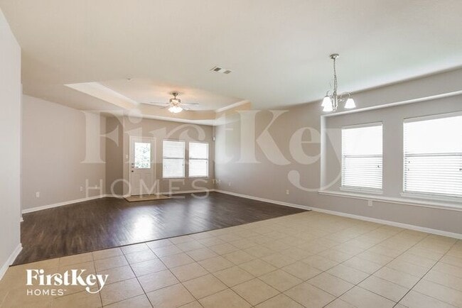 Building Photo - 24230 Courtland Oaks St