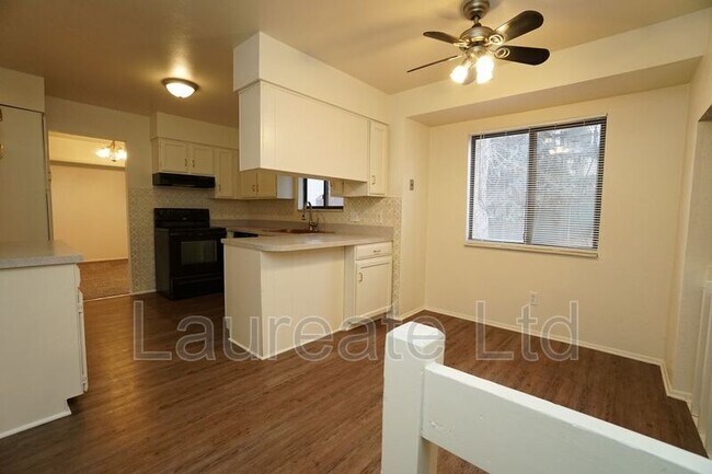 Building Photo - 7843 W Quarto Ave