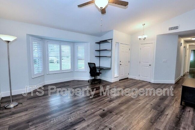 Building Photo - 5248 Phoenix Ridge Pl