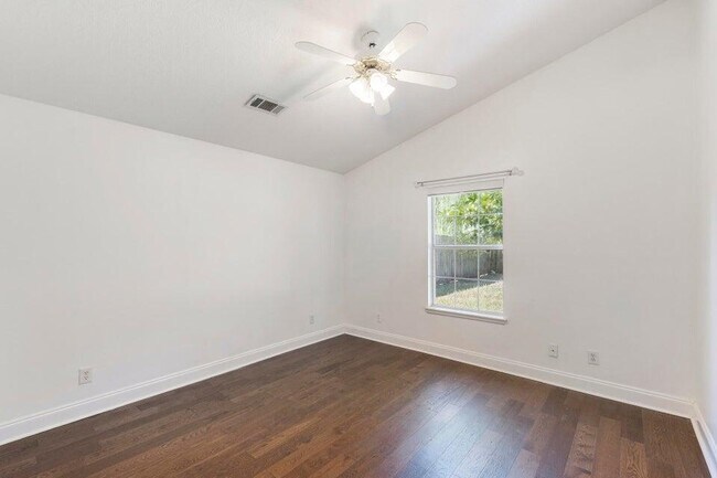 Building Photo - 27 Hidden Harbor Ln