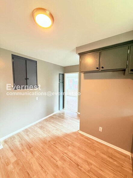 Building Photo - 19908 Heyden St