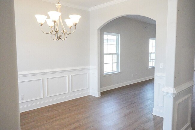 Building Photo - Available Soon!