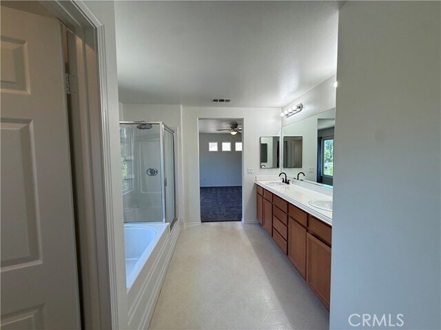 Building Photo - 27223 Cloverhurst Pl