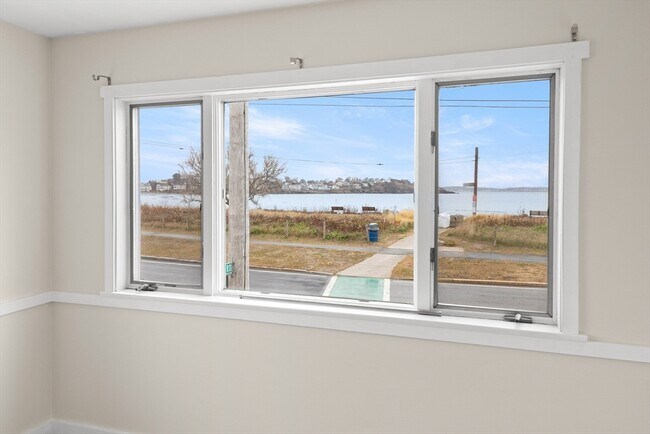 Building Photo - 147 Nahant Rd