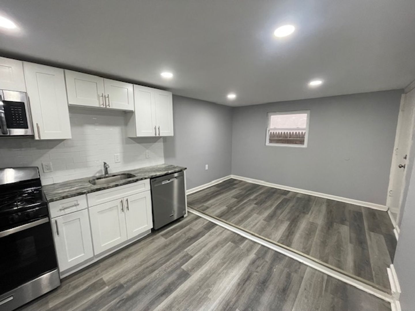 Building Photo - Anika Homes 3 Bedroom