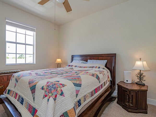 Building Photo - 259 Provence Pl