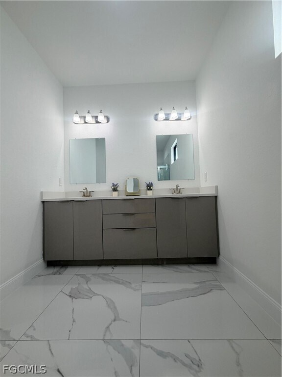 Building Photo - 3804 40th St SW