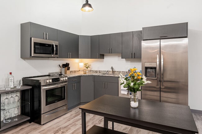 Primary Photo - The Silk Factory Lofts