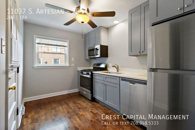Building Photo - 11025 S Artesian Ave
