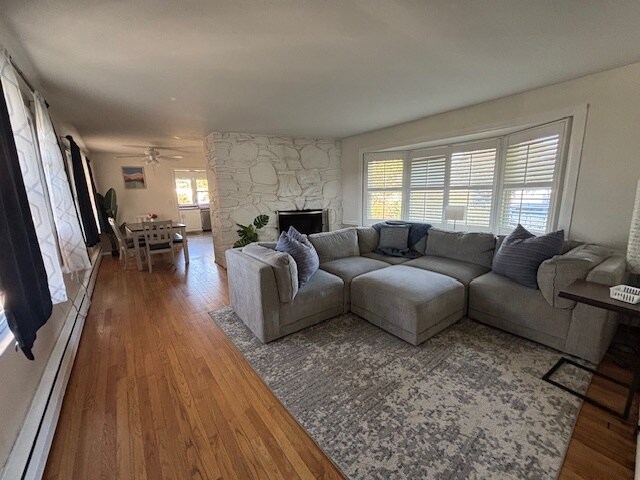 Building Photo - 93 Seaside Ave