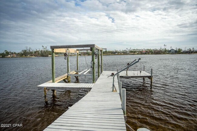 Building Photo - 7246 Boat Race Rd